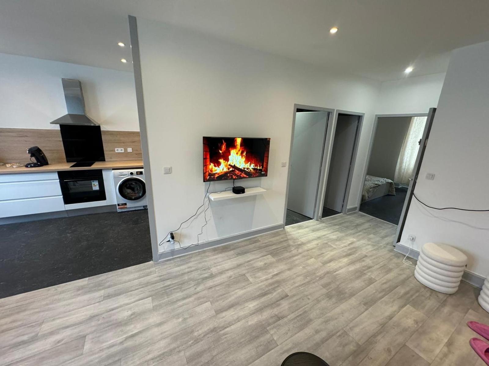 Cosy Spacieux Au Centre Bourg-en-Bresse